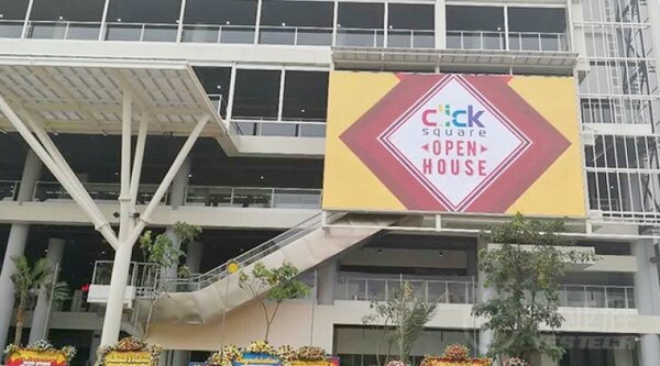 Click square_5.jpg