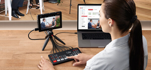 AE-Gli switcher Blackmagic Design ATEM Mini-11.jpg