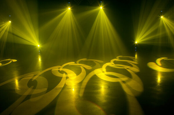 AE_Articolo-Special FX per eventi corporate-03.jpg