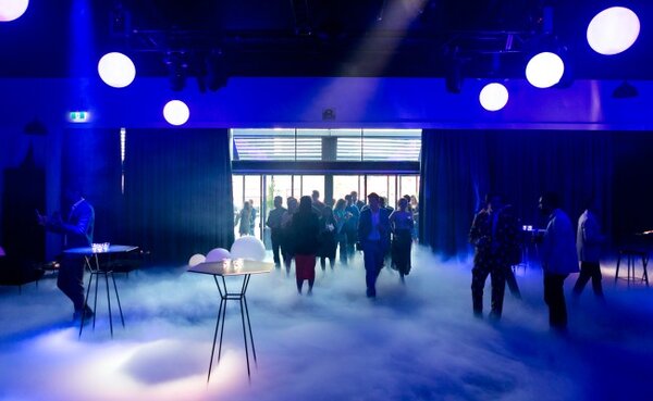 AE_Articolo-Special FX per eventi corporate-04.jpg