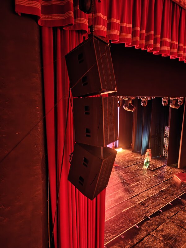 AE-Case Study-Teatro Lirico Gaber - 03.jpg