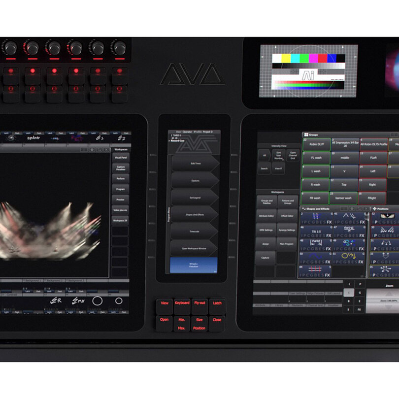 Avolites D9-330 console (wooden crate) 30-01-9203 - 3