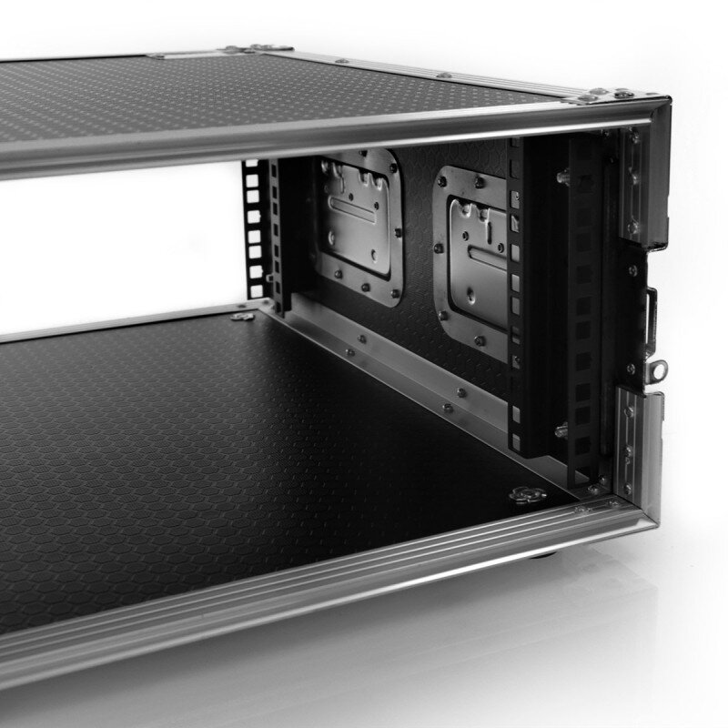 Plugger Case Flight case Rack 4U   PLUFLIRACK4U - 4